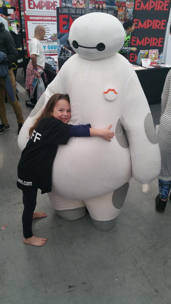 Sonsofobiwan's tweet photo. Some killer cosplay #sonsofobiwan #starwars #baymax #OzComicCon http://t.co/yXVJJoRQ7p