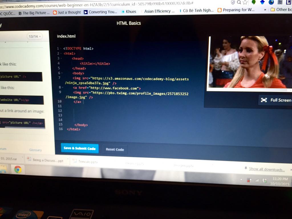 zetx_2509's tweet image. #BasicHTML #PhoebeBuffay Because why not 😂😂😂