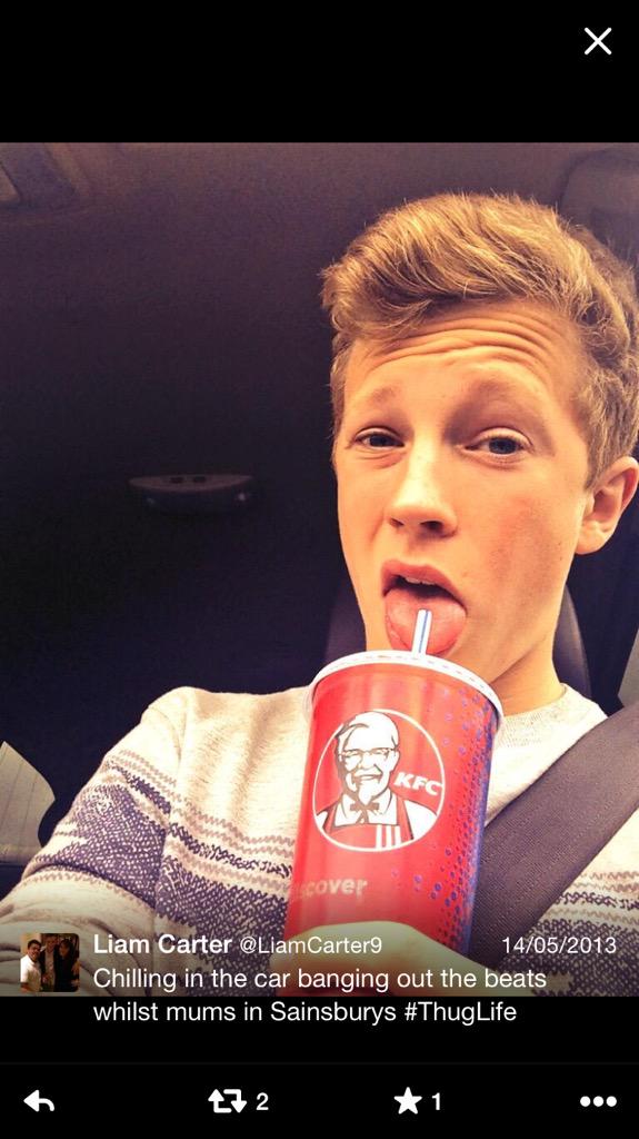 Itsmarcusbarker's tweet photo. #WhilstMyMumIsInSainsburys http://t.co/1cNTFX0RsF