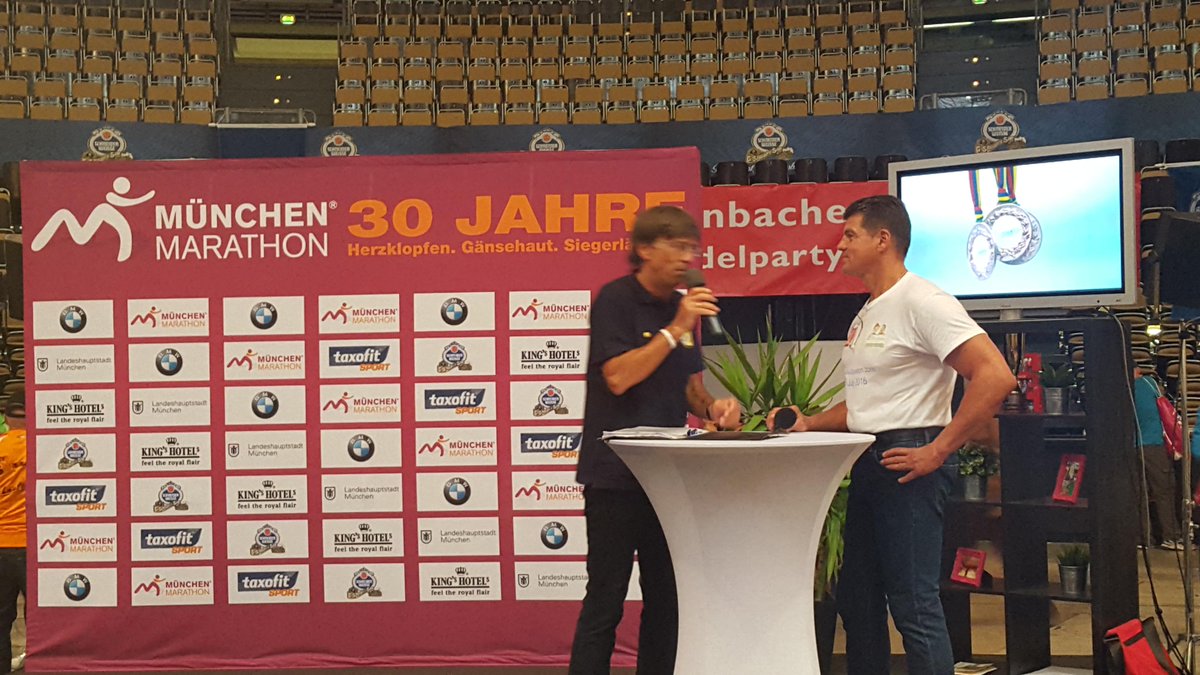 Dodo5331's tweet photo. Had a very nice and successful Expo and good presentations at the Munich Marathon; good luck for the event tomorrow! http://t.co/XzJG76k4zi