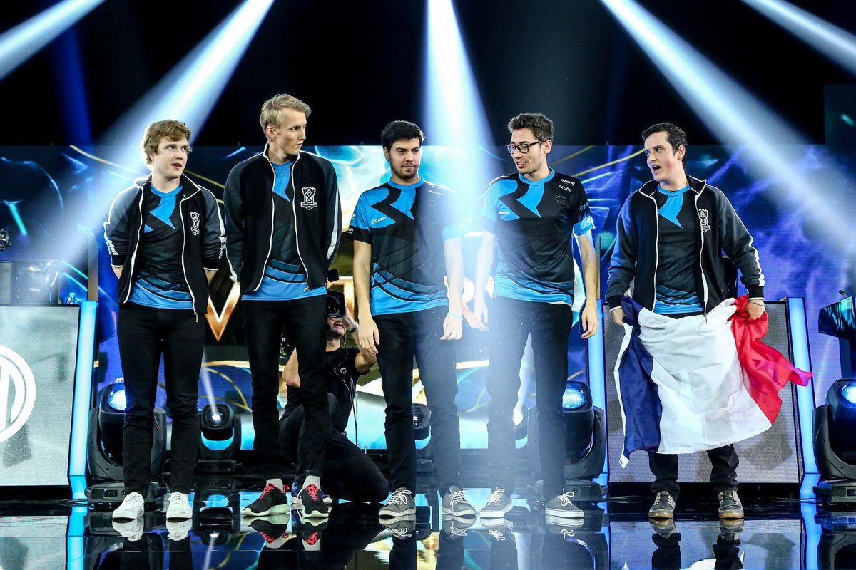 Astralisgg's tweet photo. Disappointing last two games but we are in the quarter finals and SO proud of where we are. TY for all your support http://t.co/FEOsGH8yjq
