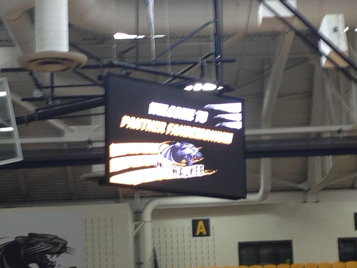 MarquetteBMo's tweet photo. Last @MKEPanthers event.  Come on out to see @MKE_MBB &amp; @MKE_WBB from 1-3. http://t.co/KKBdgKmSuK