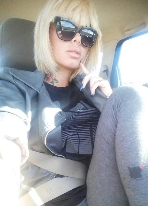 Headed to Spokane today! I'll be at the Vu tonight, partially disrobing for your pleasure. Details in