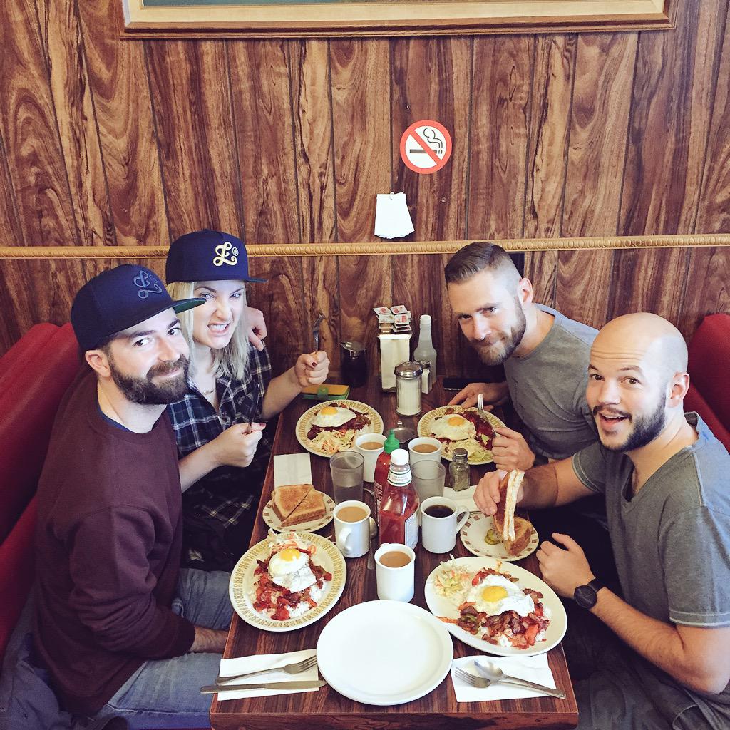 HUNTAMOR's tweet image. @The_Red_Goose thanks for the best breakfast!!! #ohhappyday