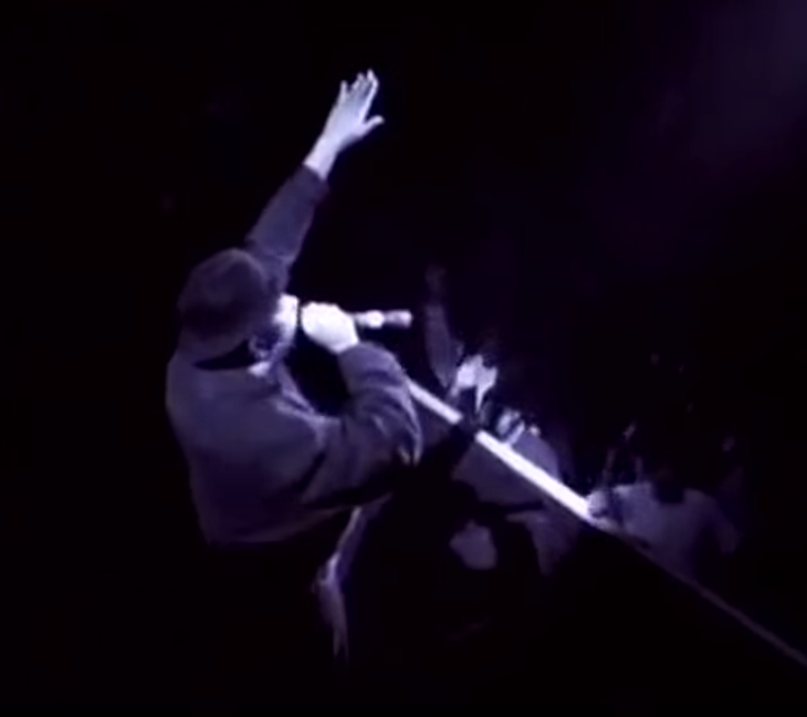 deam_xl's tweet photo. Hip Hop pioneers tribute 

https://t.co/LnqUI62q1D http://t.co/pCfqcUJA4Y