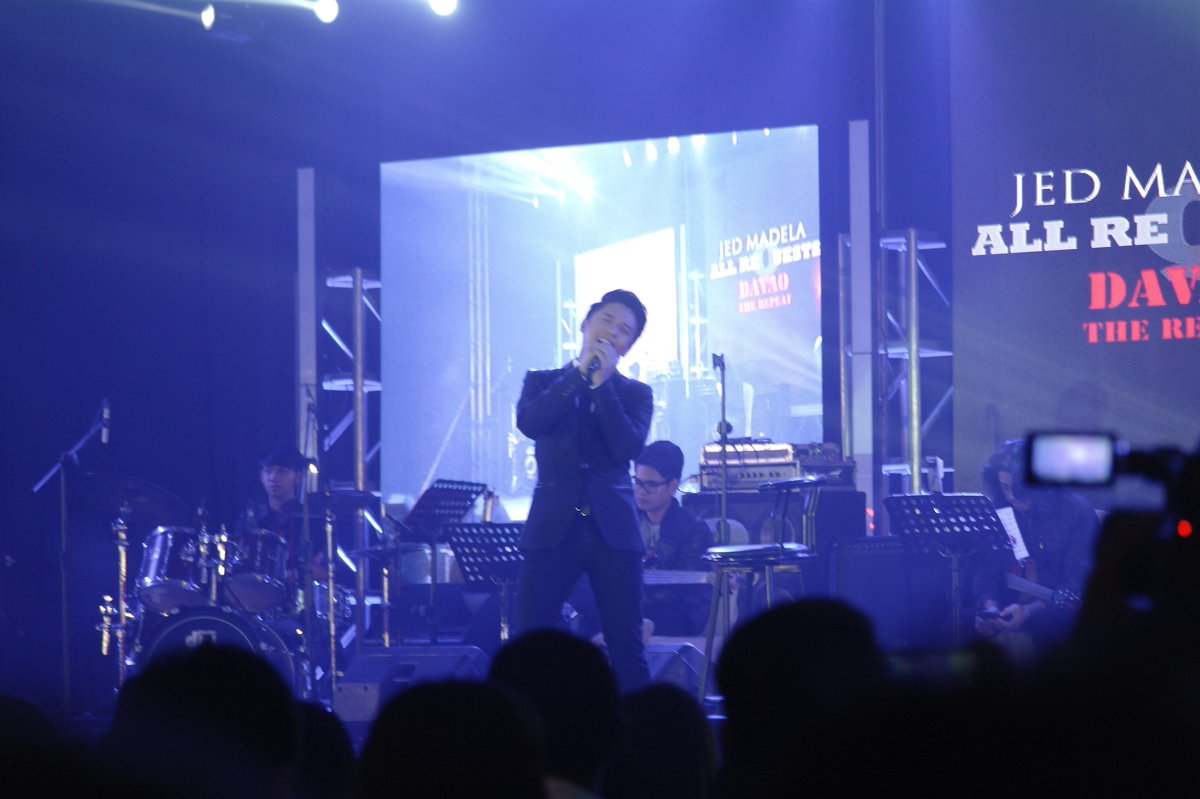 jysnvnglst's tweet photo. @JTPavino ang galing . parang Gary V. love the voice . thank you for visiting davao . #davaoconcert http://t.co/DqBZPmfr3G