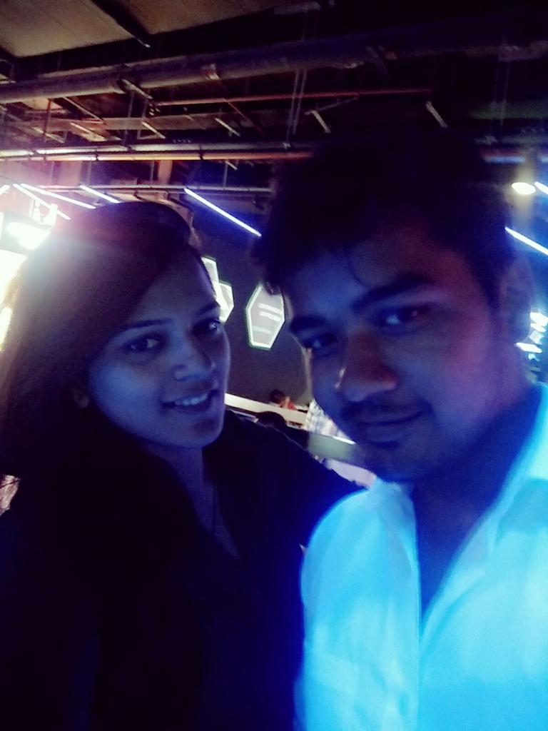 Dwarik_J's tweet photo. #lil sissy...  #fun!!!! http://t.co/8uemMk4cCd
