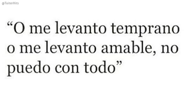 TuiterHits's tweet photo. ¡O una o la otra! #FelizLunes http://t.co/3ZsQUVNuLm