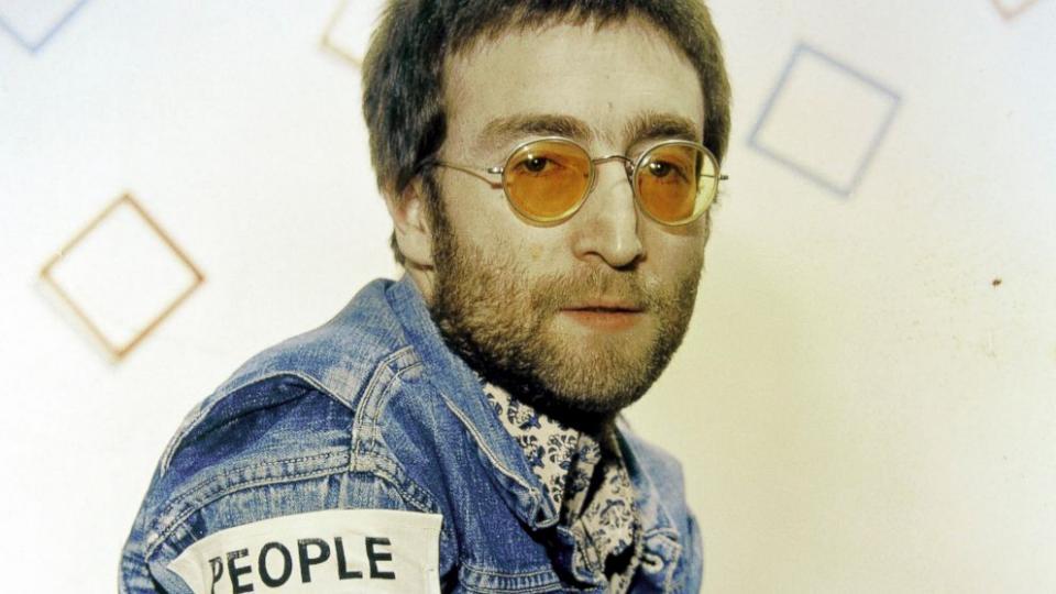 GMA's tweet photo. 75th anniversary of John Lennon's birth to be celebrated around the world today: http://t.co/wWsBj0aYue http://t.co/r2CNYfv6jE
