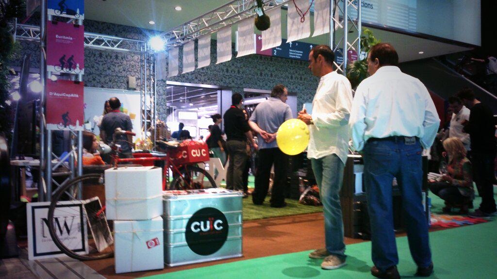 Molt bon ambient aquesta tarda a @firaReus <a href="/coworkingxecc/">XECC</a> No defalliu!!