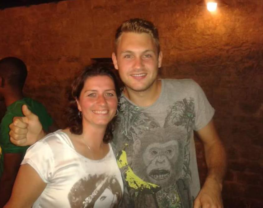 ForzaFran's tweet image. Yes! Eindelijk debuut van @JRZoet in #Oranje. Zet hem op, topper! #gunfactor #kazned