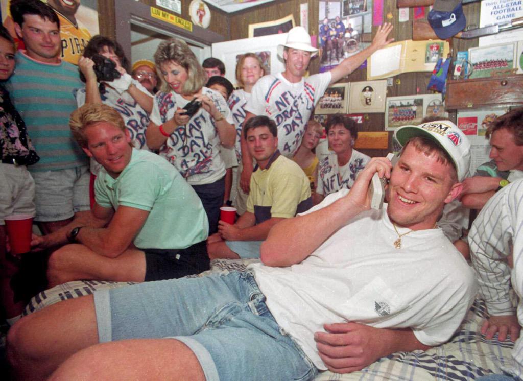 Happy Birthday to jorts pioneer Brett Favre 