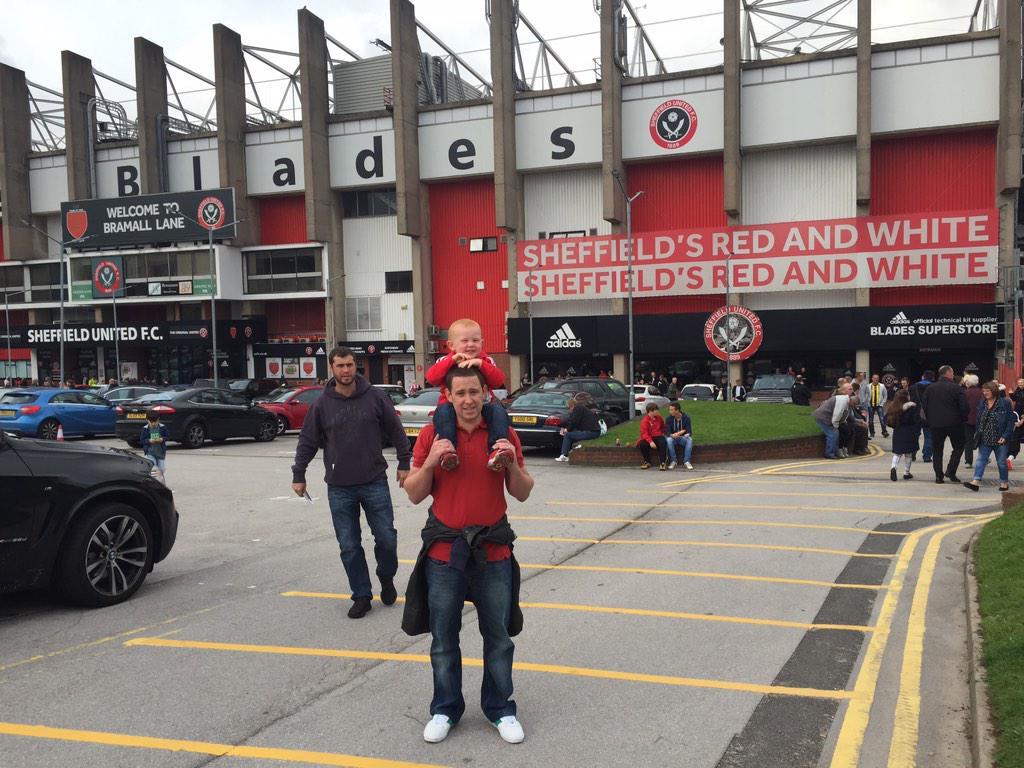 Took my son to his first ever game today - he loved it! <a href="/SUFC_tweets/">Sheffield United</a> <a href="/billysharp10/">billy sharp</a> <a href="/TheNigelAdkins/">Nigel Adkins</a> <a href="/JamesDPhipps/">Jim Phipps</a>
