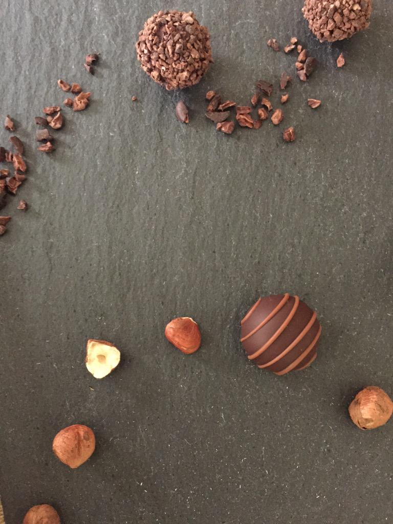FrenchBroadChocolate tweet media