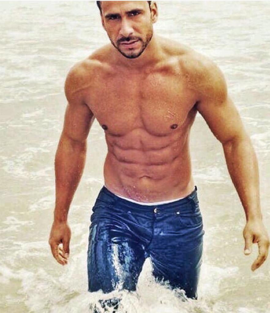 mara_crizel's tweet photo. #juliorochadandosopa http://t.co/kk6tMAD9yc