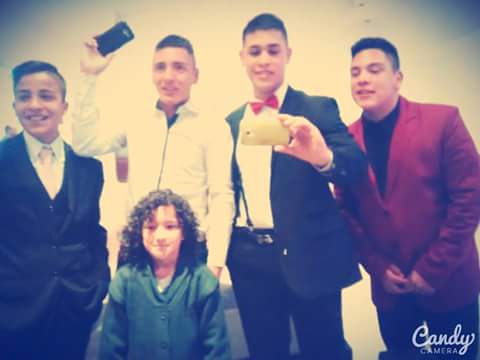 leonelleiva13's tweet photo. Foto del 15
#NingunColado http://t.co/cvwi9pOuBd