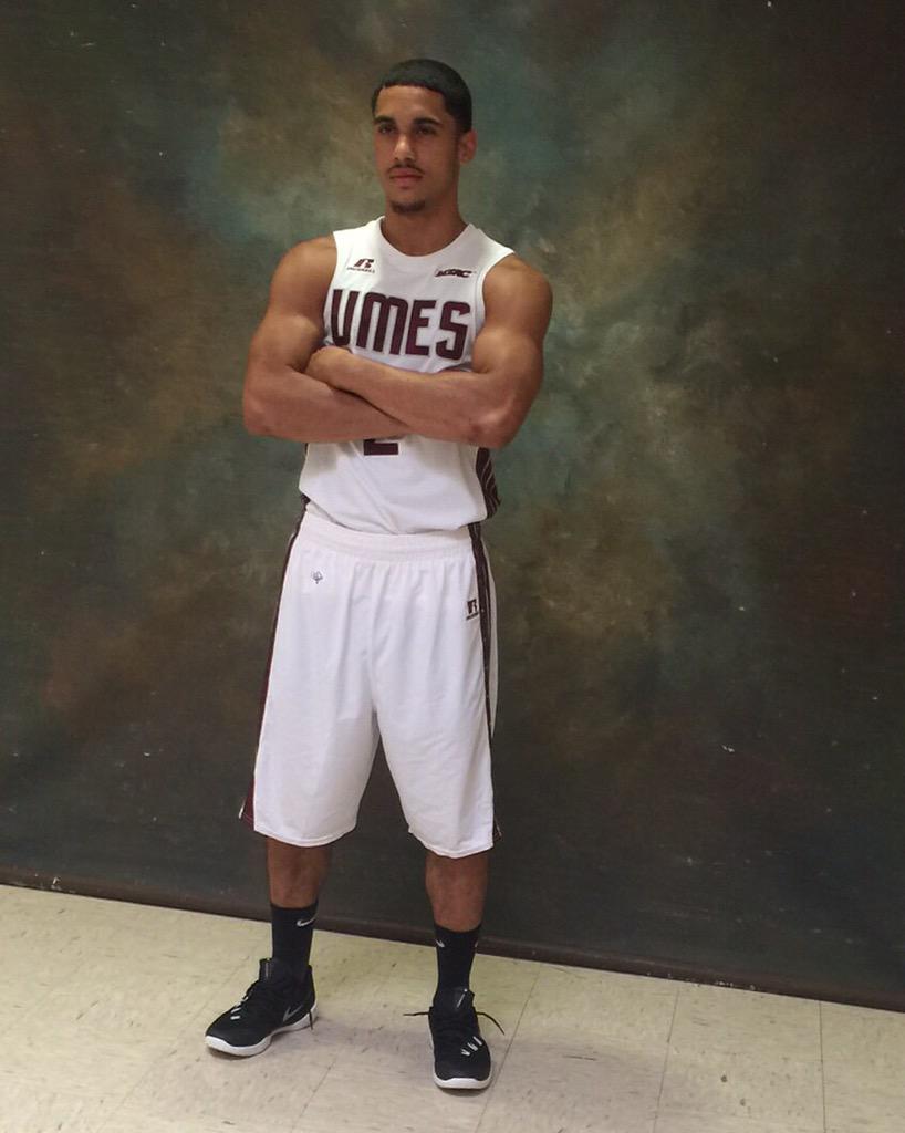 Tombasketball's tweet photo. @UMES_MBB #GPS @TMasonEra #GoHawks http://t.co/WyY9Gn79mJ