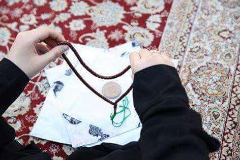 Al_Zh37's tweet photo. إن لم يفهمك أحد جرب السجود وحادث ربك ... http://t.co/KrOit7QPNp