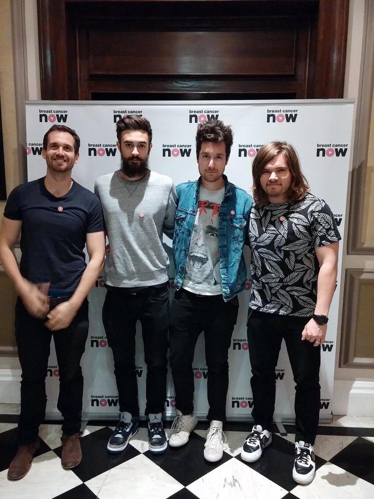BASTILLEperfect's tweet photo. S.O.S. please someone help me http://t.co/JLm9zwFW2n