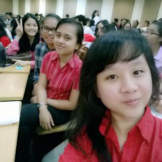 RirinDess's tweet photo. HappyBirthday Cici Hanna sayang :*:*:*
10/10/2015 http://t.co/kLsERpcB8u