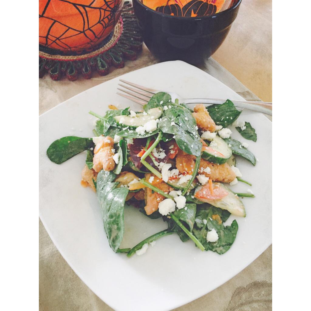 KaylaGail1338's tweet photo. πππΌ #ChefChristopher #chickensalad .. π @cjp805 http://t.co/VkJqPV71Hs