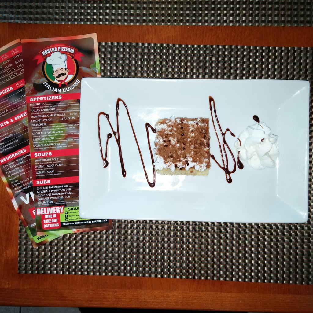 Ahora tenemos nuevos postres para que disfrutes acá en #nostrapizzeria como este Tres Leches divino y casero.