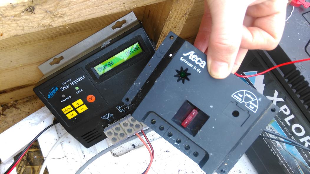 gonetside's tweet image. #PiView back online after replacement of a faulty Charge controller. 
Sensors still to replace. @dave_spice @fsphil