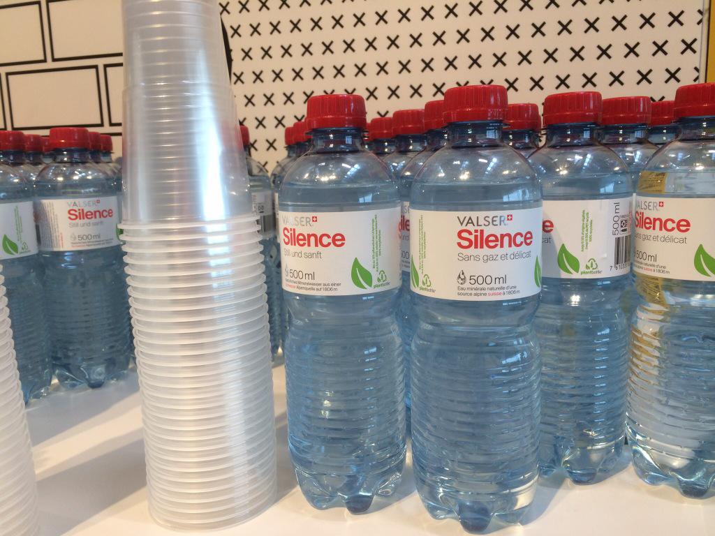 AlexRiceman's tweet photo. @duranduran In Switzerland, You Kill Me With Silence has a whole new meaning. #avoidthewater http://t.co/z1KxrsueOA