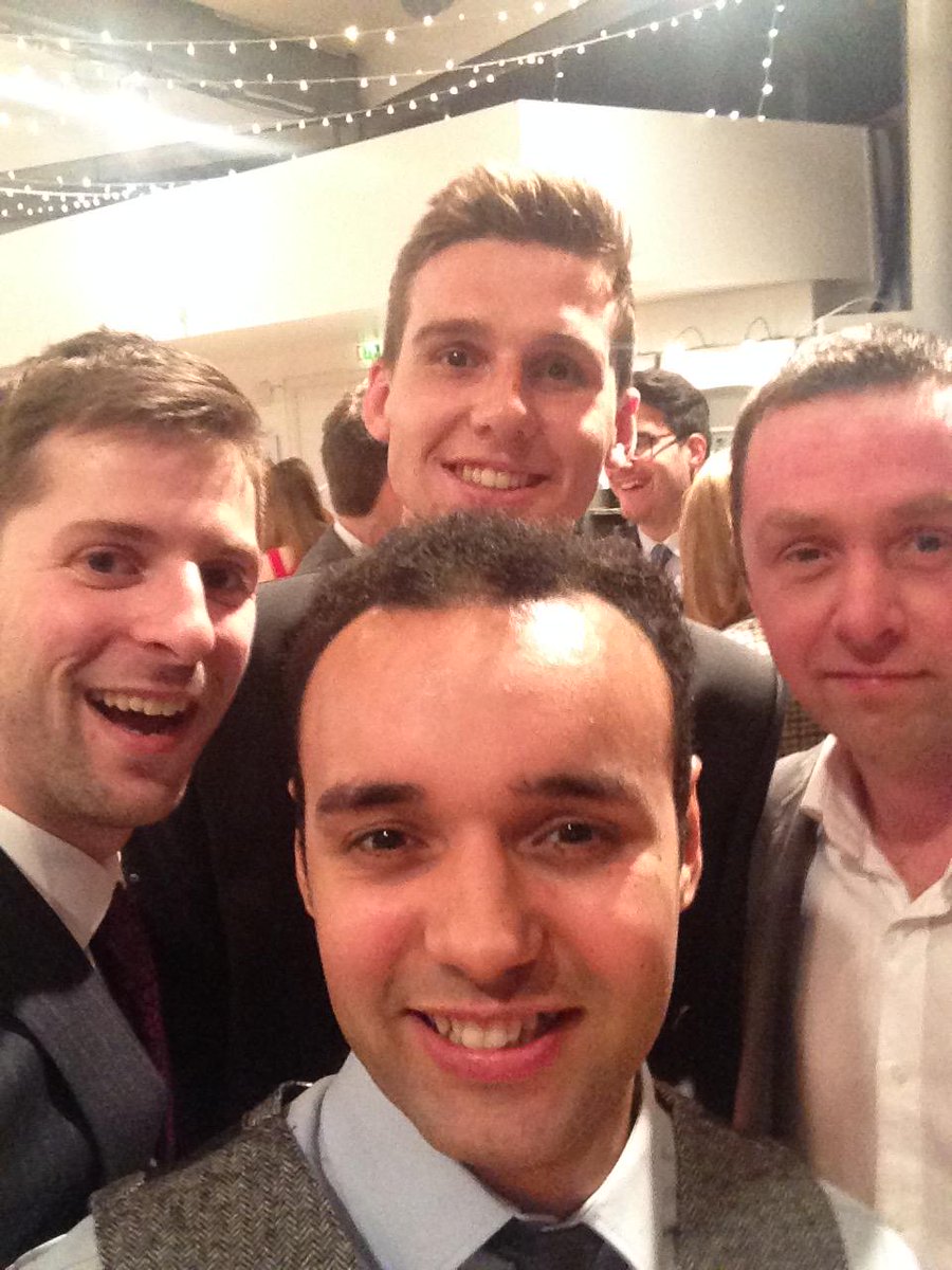 OliverDavis4's tweet photo. Waheyyy #YanAndCat http://t.co/WgOoQfBapK