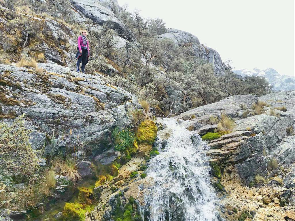 Avideliberte's tweet photo. Après nos #trek d'entraînement à #Huaraz, on passe aux choses sérieuses, direction #choquequirao en solo pour 4j http://t.co/rZPKTtFuMm