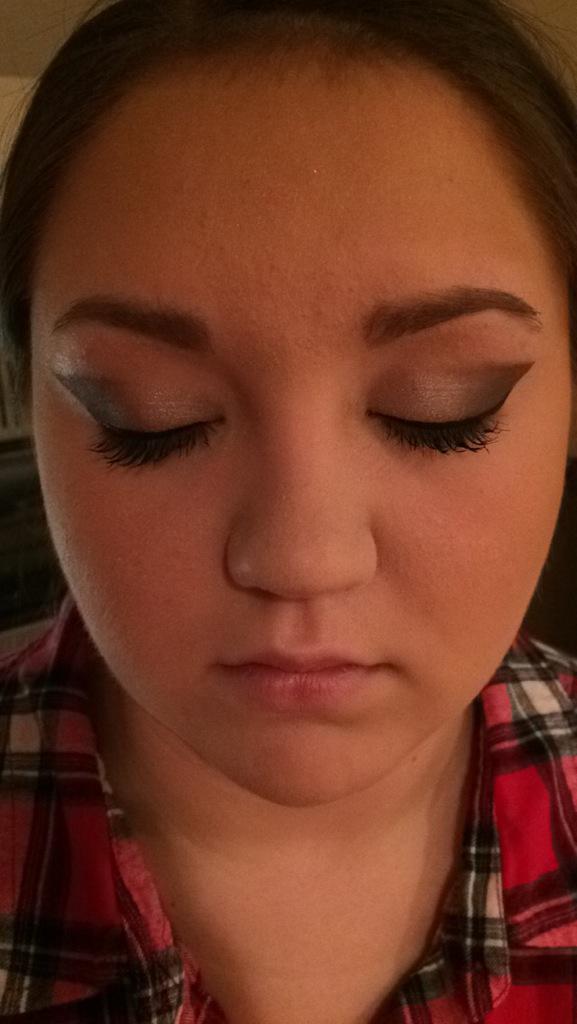 _ashleighmoore's tweet photo. i guess you can call me and @maaci_xoxo professionals?? #makeupbym&a http://t.co/5mjNev9nLx