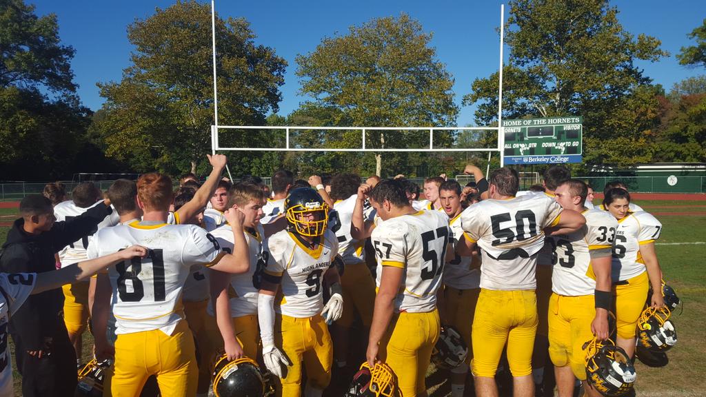 Congrats to WM Football team for 17-14 win in OT at Passaic Valley <a href="/HighlanderHerd/">The Herd™</a> <a href="/PassCoCoaches/">Passaic Co. Coaches</a> <a href="/BigNorthConBNC/">@BigNorthConference</a>