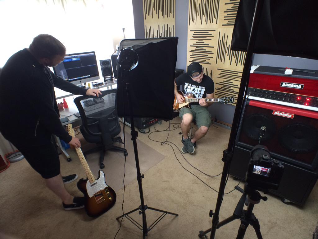 CaughtAlive's tweet photo. Working on some fun stuffs with @JaredDines &amp; @RiffsAndBeards. #panamaguitars #fluff #jareddines #riffsandbeards http://t.co/Ca86gXIaie