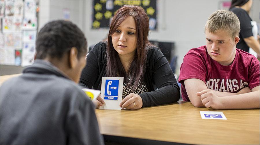 educationweek's tweet photo. Paraprofessionals often are left out of the loop when it comes to PD. http://t.co/QBPLjqOx8V #speced http://t.co/jprNPxJtCK