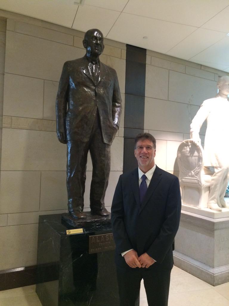 educationnw's tweet photo. @stevesupt with Senator Gruening's statue #EdNWBrief http://t.co/wMy2PmCiFw