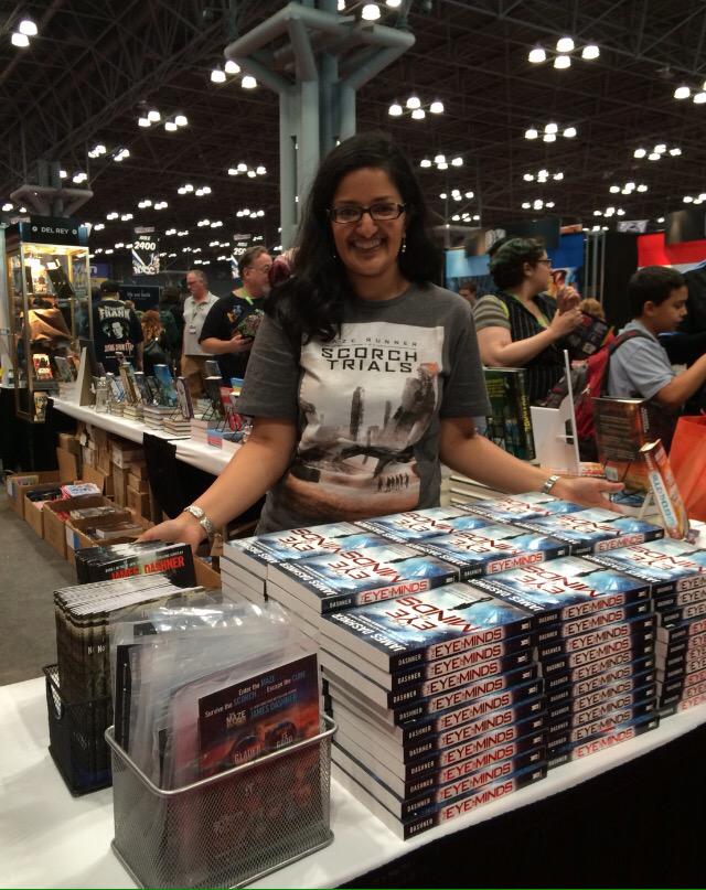 RMFNYC's tweet image. Calling #DashnerArmy ‼️@randomhousekids booth 2205 for #EyeOfMinds #ScorchTrials Buttons &amp;amp; samplers! @jamesdashner