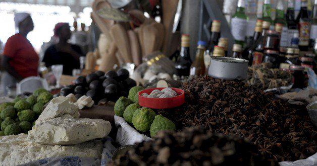 DaniNierenberg's tweet photo. Here are 7 steps we can all take to help end food insecurity worldwide: http://t.co/tYzgS2RYzF @wef http://t.co/23sPR2HbwL