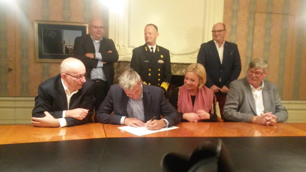 Voorzitter_KVMO's tweet image. Loonsverhoging bij Defensie een feit. Nullijn bij Defensie eindelijk voorbij.