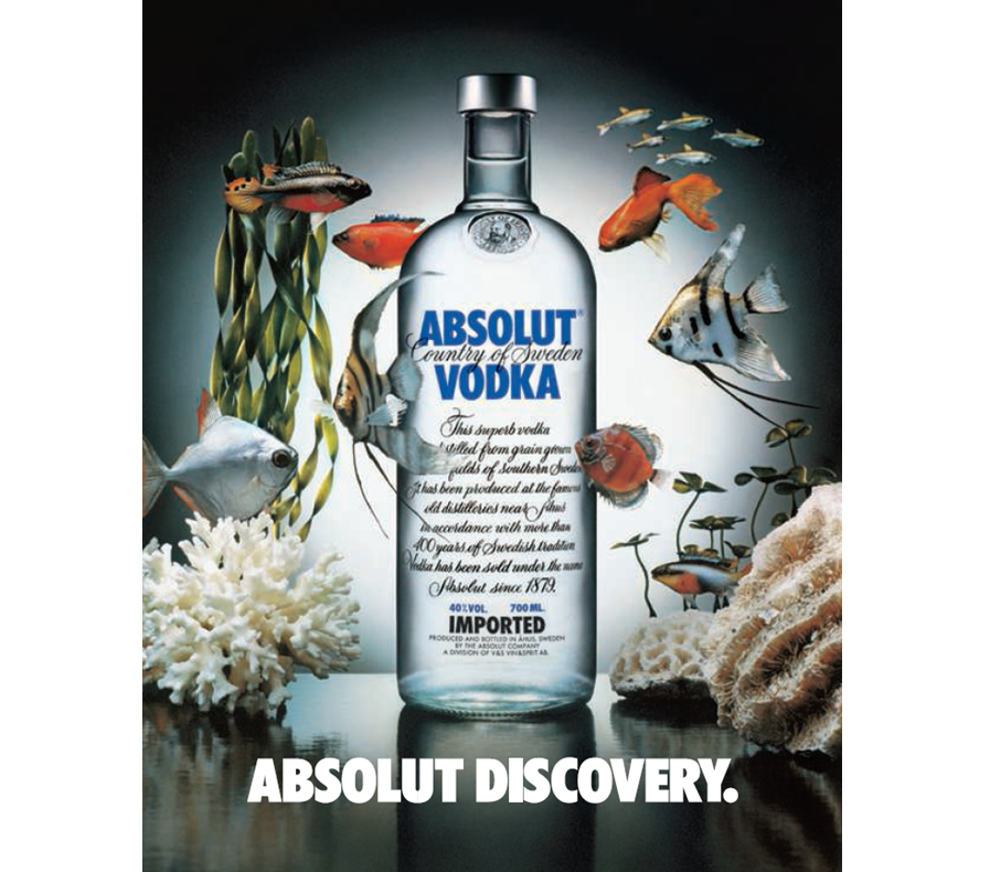Absolut_ES's tweet photo. Y a ti... ¿Qué te queda por descubrir? #Absolut #AbsolutAd #Tbt #Throwback #UnderTheSea http://t.co/G7QO9dWa2M