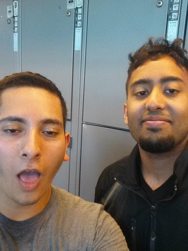 EdgarMoncada14's tweet photo. #sweatyselfie. Im dead. http://t.co/XQkJwn5IxR
