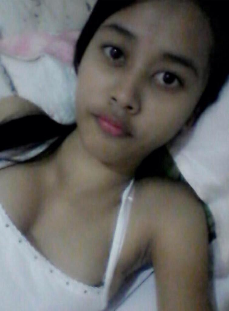 Porno ortida kim turganini bilmas edi Porno paypoqlar toplamlari