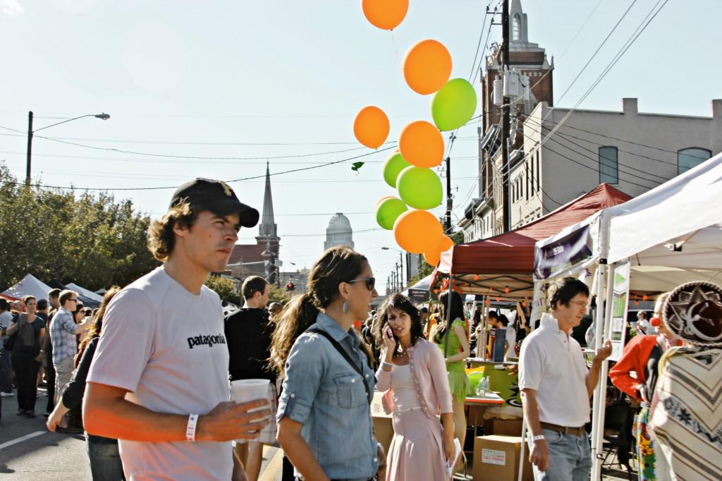 bonappetit's tweet image. Here's your actually-useful guide to Louisville, Kentucky (there's bourbon, duh) bonap.it/R7qV3OA