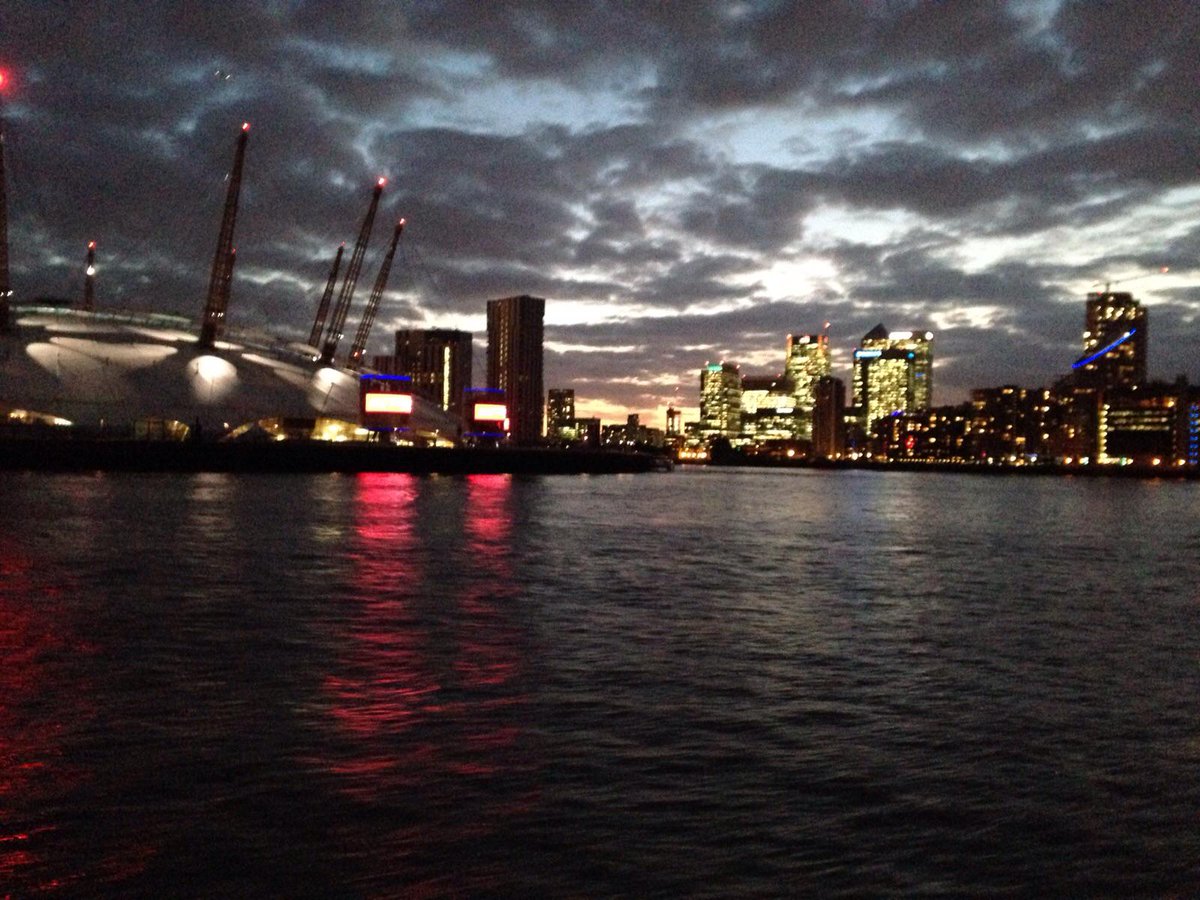 LondonSockCo's tweet photo. Lovely evening for a boat trip on the Thames #Thefinerthings #cruisingintotheweekend #Londonlife http://t.co/XPwIcfkobX