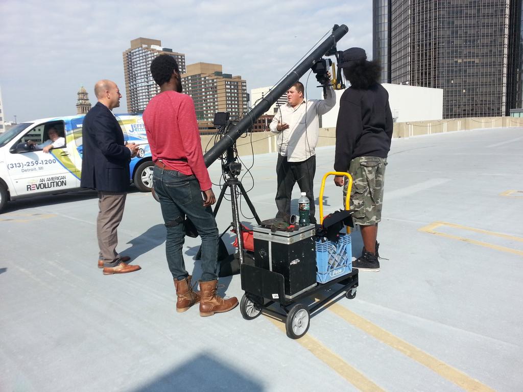 TensideFilms's tweet photo. Shooting for Jefferson Chevrolet in Detroit today with @CubetheBox248 @OfficialTRIGMI @RoeDayzon #tensidefilms http://t.co/dE2Rz8h05U