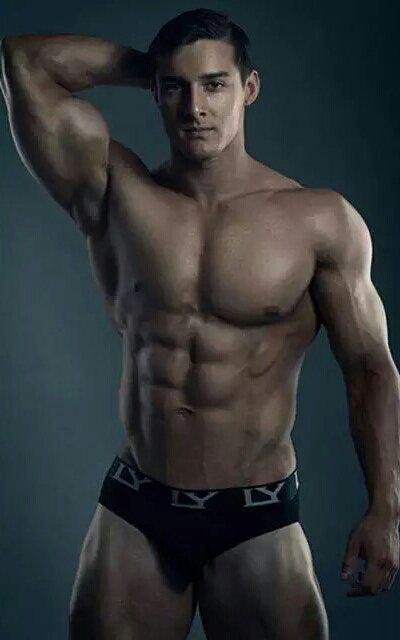 81TakTsukada18's tweet photo. The Raw Power of @JustinDeRoy is so IMPRESSIVE ... #MUSCLEThursday http://t.co/JhshWTP3RA