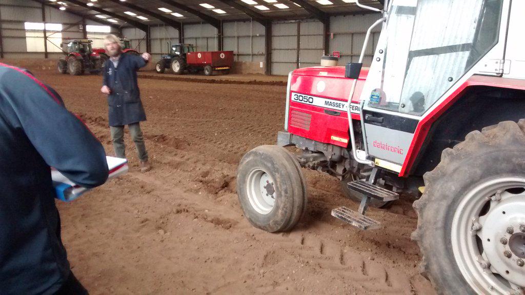 bosshog3155's tweet image. @MF_EAME #datatronic #oldskool #hauagmech @HarperAdamsUni