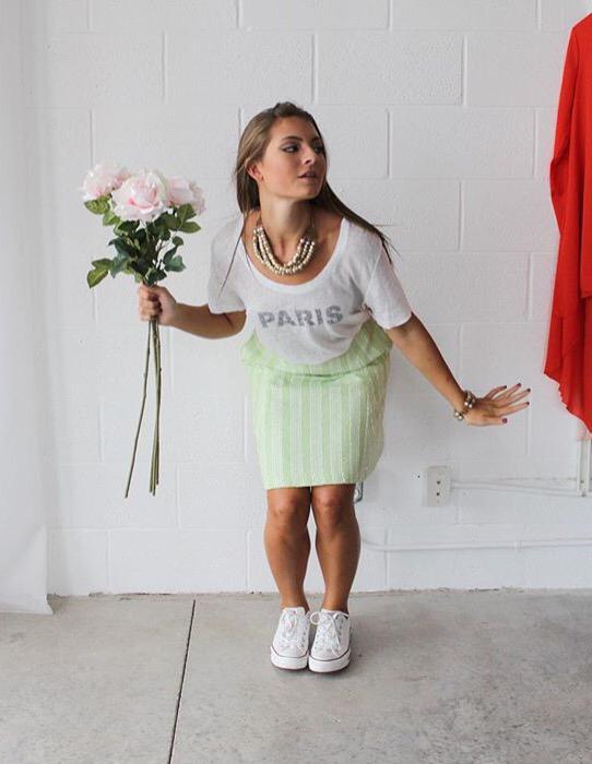 AlexLinfashion's tweet image. Love a comfy skirt 🌷 xx #AlexandraLin #alexandralindesign #love #fashion