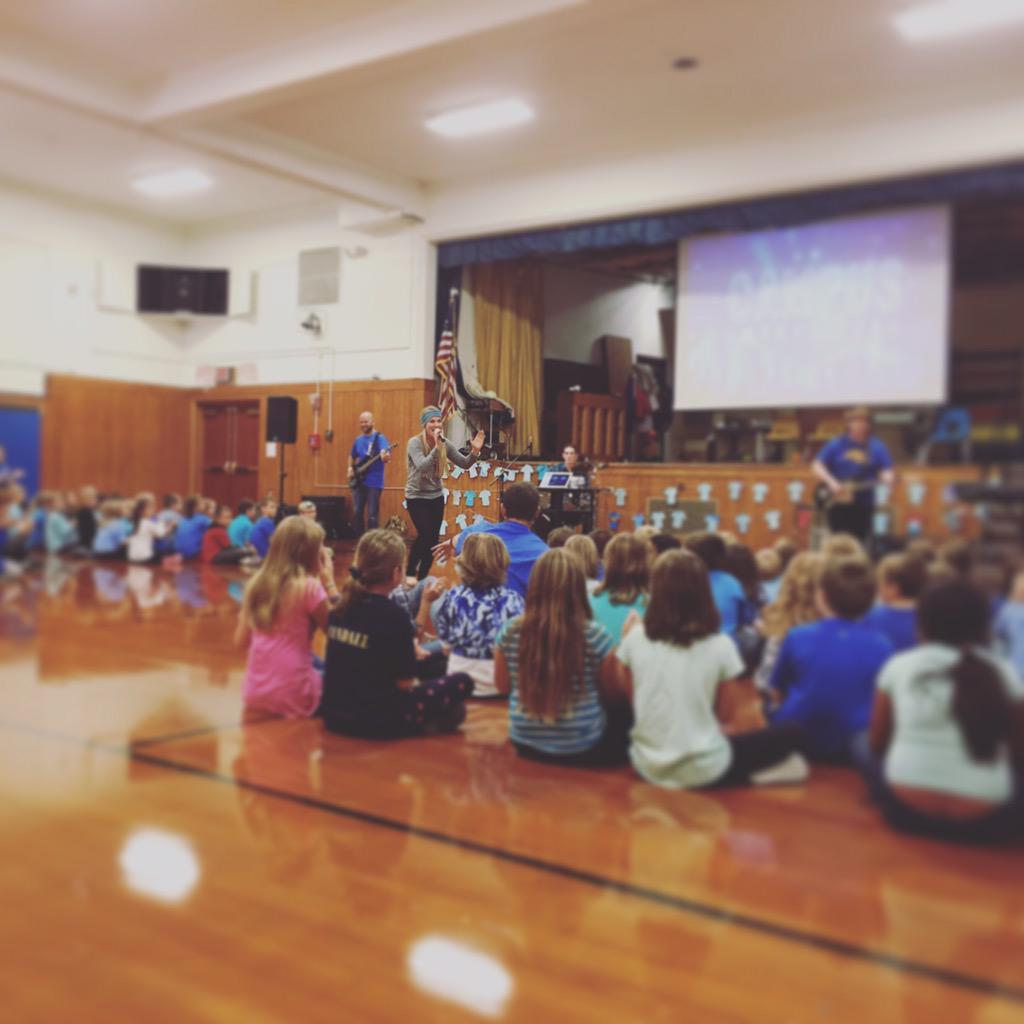 campusimpress's tweet photo. @jenniferhopper and band singing to Cape Vincent Elementary about "Go Bring Tell" conflict resolution. http://t.co/3SSJc1faeb