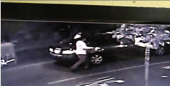 SacPolice's tweet photo. Please help identify/RT 2 subjects from the assault at 21/K overnight, http://t.co/HKrWdjoquC #sacpd http://t.co/L7MCb8zpnf