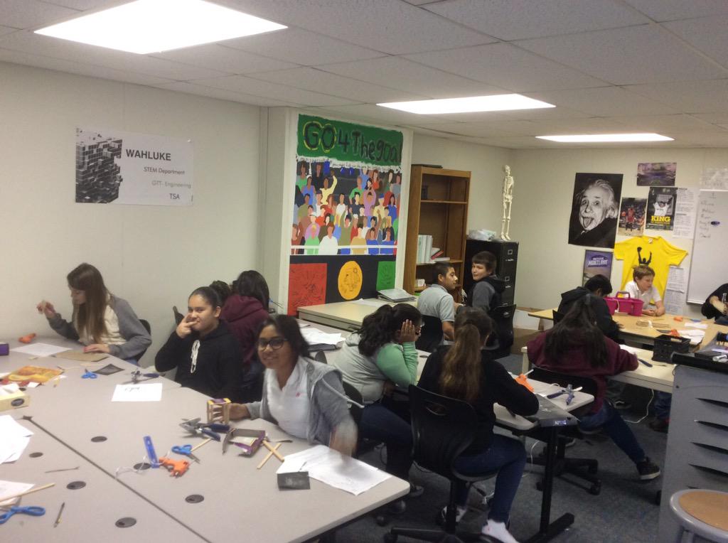 Mr_Benfield's tweet photo. @WahlukeJH @WahlukeSTEM chair building in full effect. http://t.co/St9y84jZGw